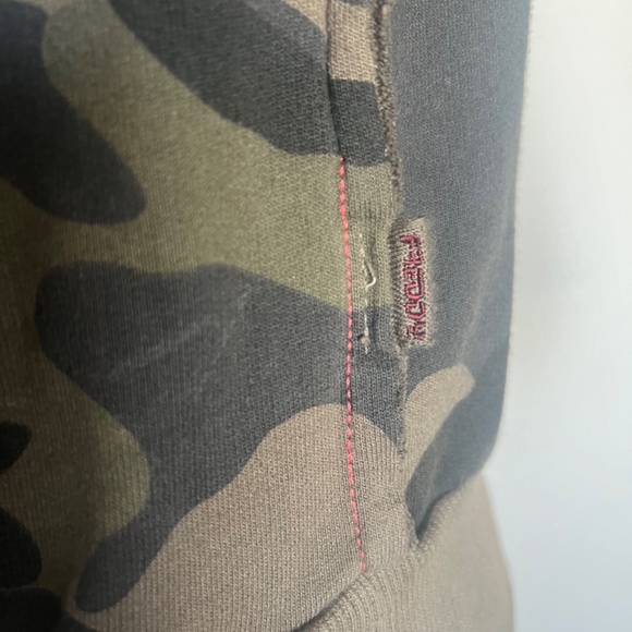 Freddy Camouflage Green Casual Pink Stitching Detail Sweatshirt Top Sweater 4 S - Picture 5 of 15